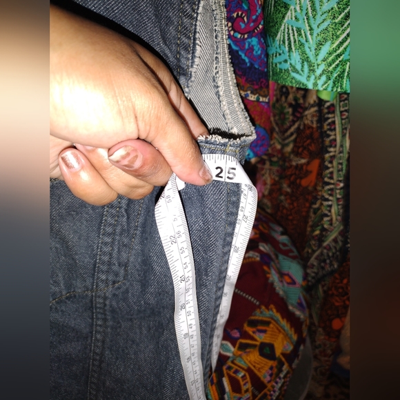 Handpainted bespoke artist tribal Pinoy Jean denim vest Filipino Phillipennes - Picture 4 of 5